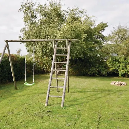 Nyaraló Three-bedroom In Sydals *